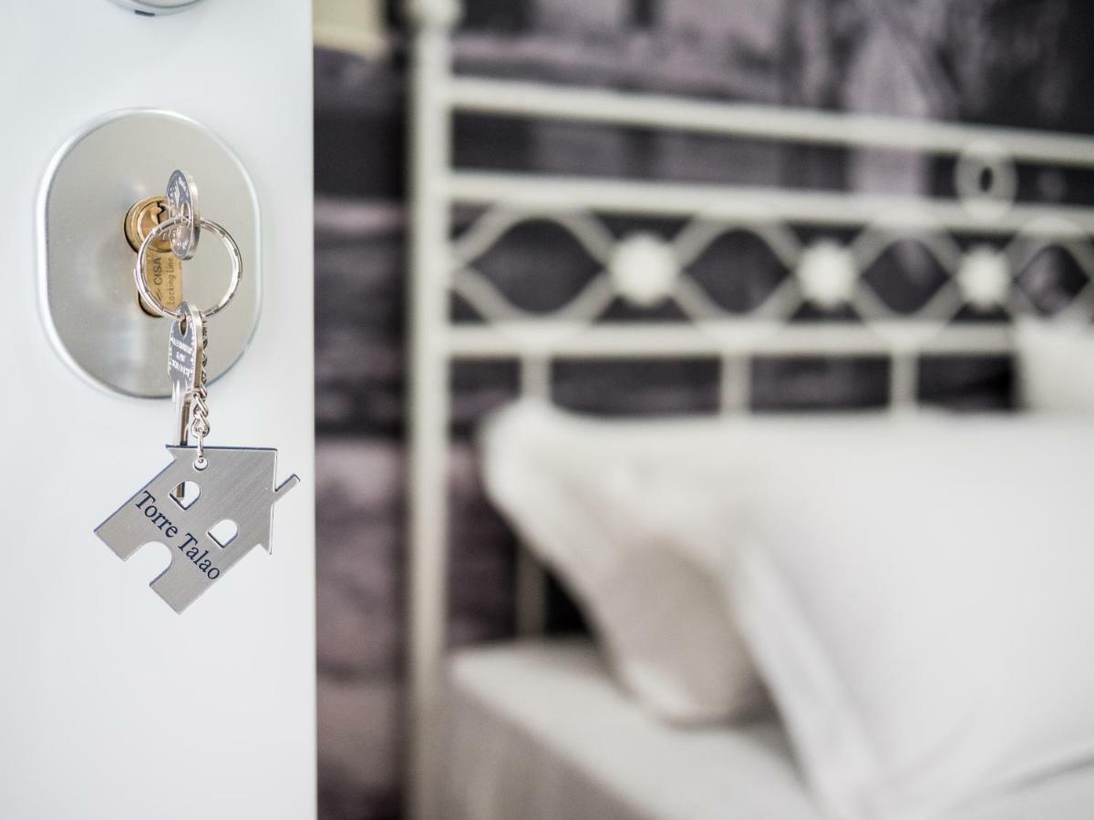 Porta Marina Guest Rooms Scalea Eksteriør bilde